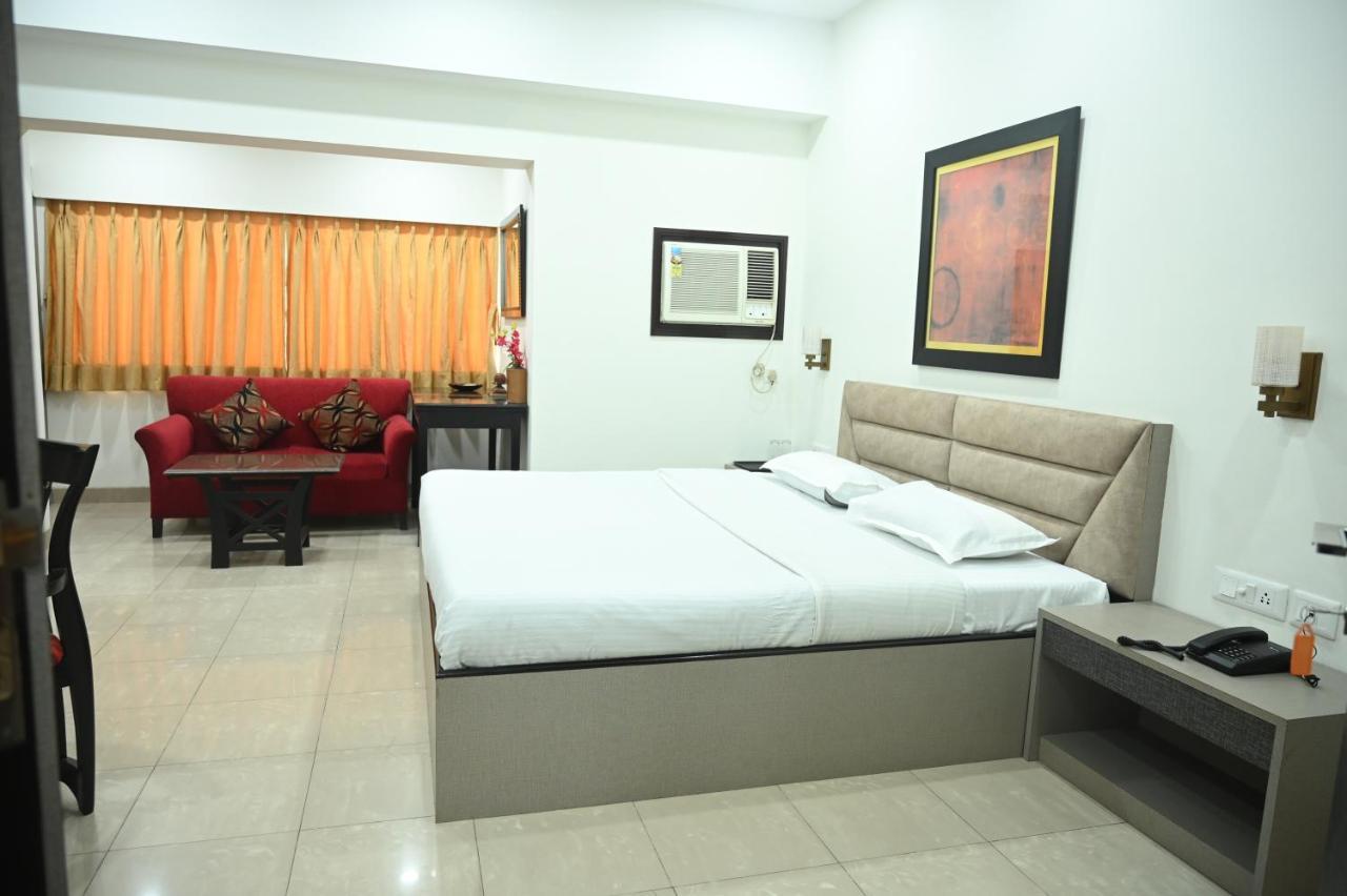 Elgin Suites Calcutta Exteriör bild