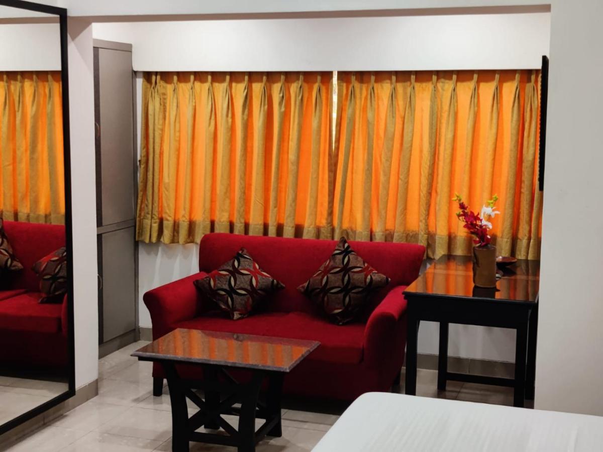 Elgin Suites Calcutta Exteriör bild